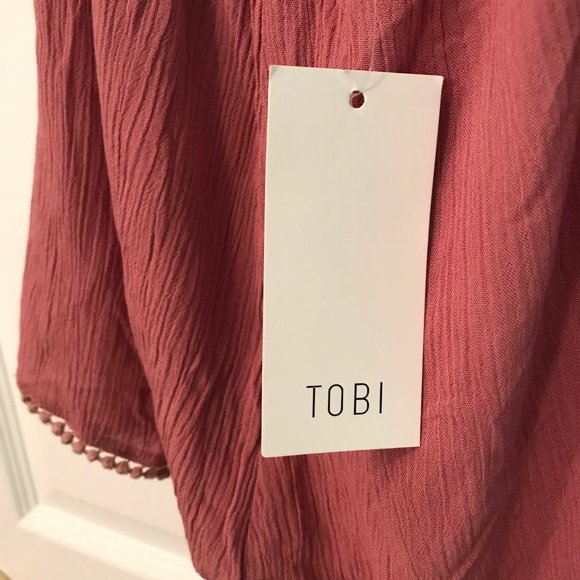 Tobi Halter Tie Romper - Picture 7 of 8